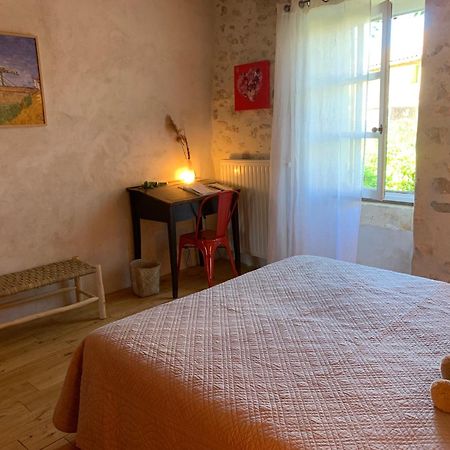 La Magnanerie De Dions Bed and Breakfast Εξωτερικό φωτογραφία