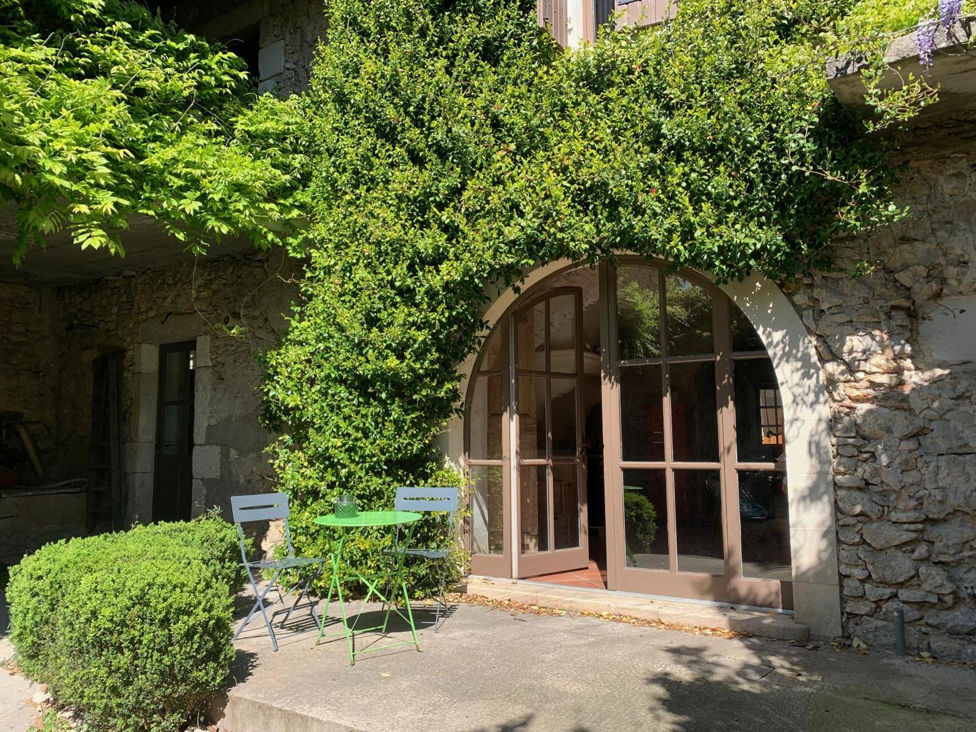 La Magnanerie De Dions Bed and Breakfast Εξωτερικό φωτογραφία